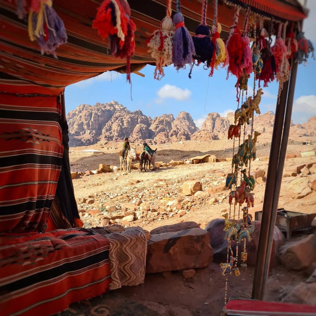 Giordania in 12 giorni: Itinerario completo tra Petra, Wadi Rum e tesori&nbsp;nascosti